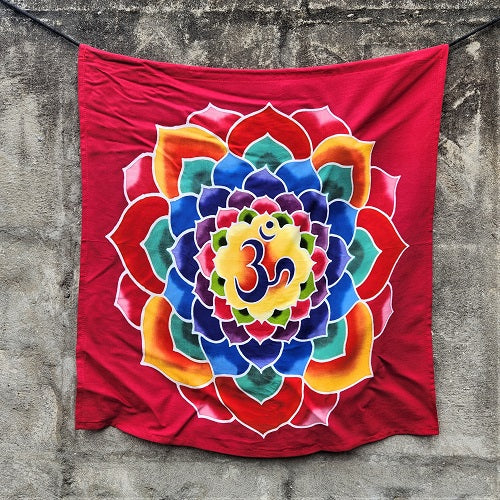 AF032C Mandala Om Large