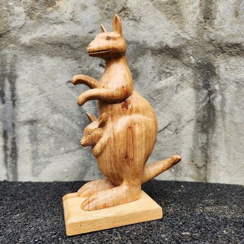 Kangaroo Standing Medium