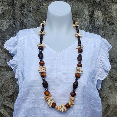 Necklace Shell and Coconut Wood